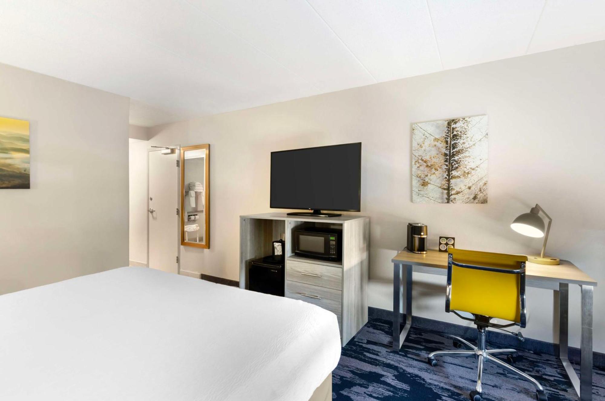 Best Western Plus Beckley Inn Eksteriør billede